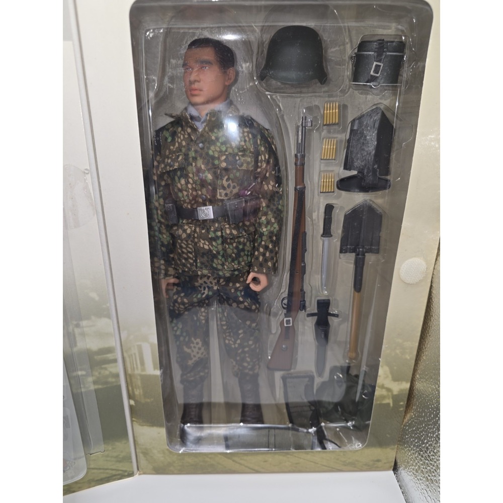 Dragon WWII ARNHEM 1944 Schutze Panzer Grenadier Karsten Action Figure 70136 New